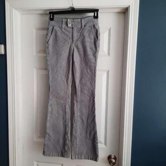 American Eagle Pants Womens 2 Gray Corduroy High Rise Kick Boot Trouser Boho‎ - Picture 1 of 11